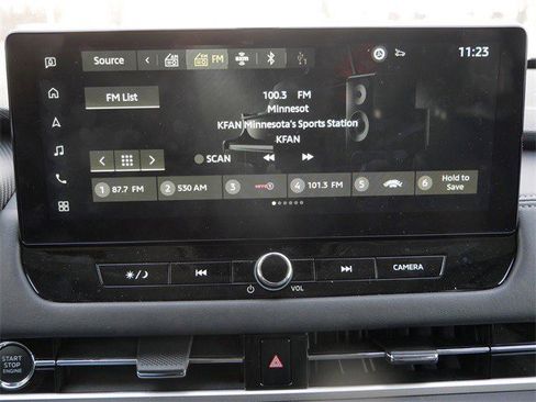 Used 2025 Mitsubishi Outlander SE image 20