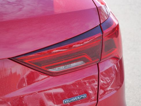 Used 2023 Audi Q3 2.0T Premium Plus w/ Premium Plus Package image 17