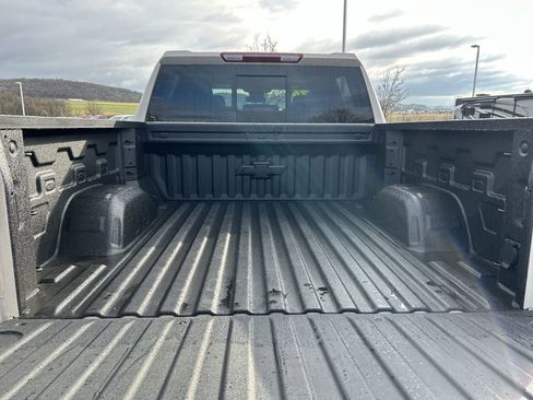 New 2026 Chevrolet Silverado 1500 RST image 9