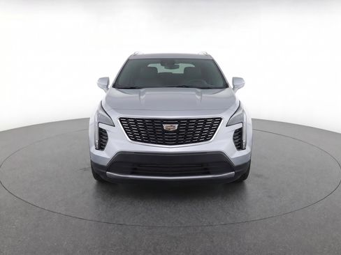 Certified 2023 Cadillac XT4 Premium Luxury w/ Enhanced Visibility Package FWD image 5
