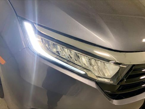 Used 2021 Honda Odyssey EX-L image 27