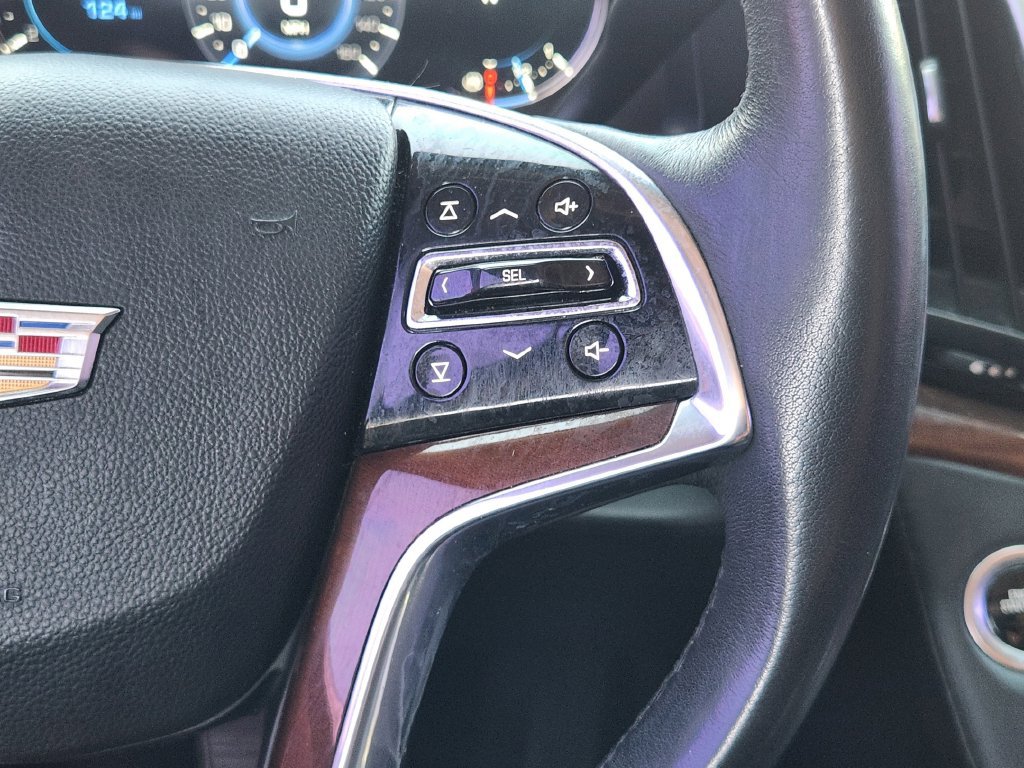 Used 2020 Cadillac Escalade 2WD w/ LPO, Radiant Package image 28