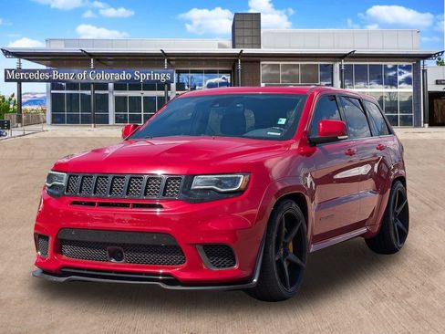 Used 2018 Jeep Grand Cherokee Trackhawk w/ Trailer Tow Group IV AWD/4WD image 3