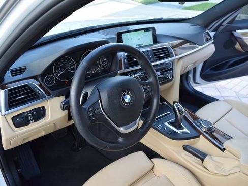 Used 2017 BMW 330i Sedan RWD image 40
