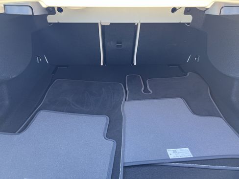 Certified 2025 Mercedes-Benz CLA 250 4MATIC image 34