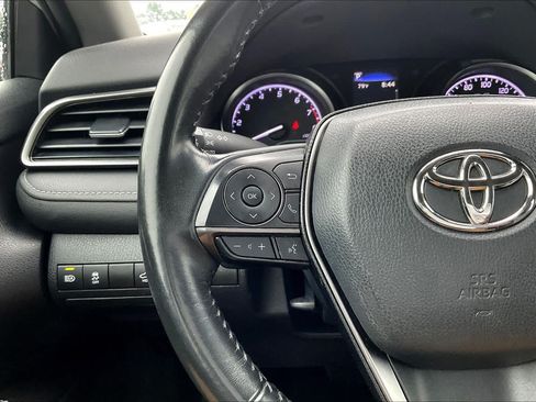 Used 2023 Toyota Camry SE FWD image 23