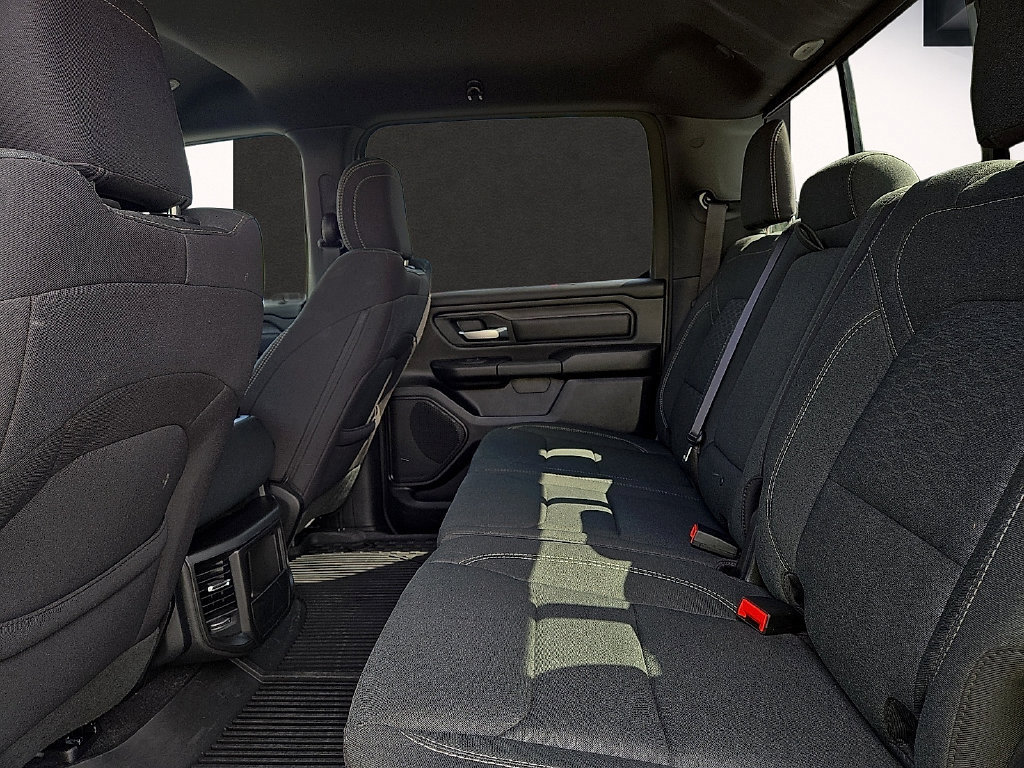 Used 2025 RAM 1500 Warlock AWD/4WD image 9