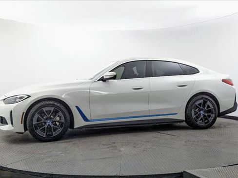 Used 2023 BMW i4 eDrive35 w/ Premium Package RWD image 3