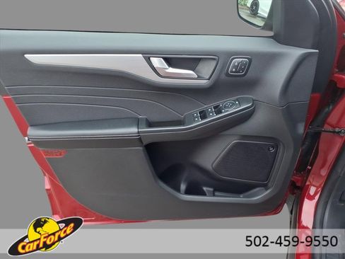 Used 2024 Ford Escape SE w/ PHEV Premium Package image 16