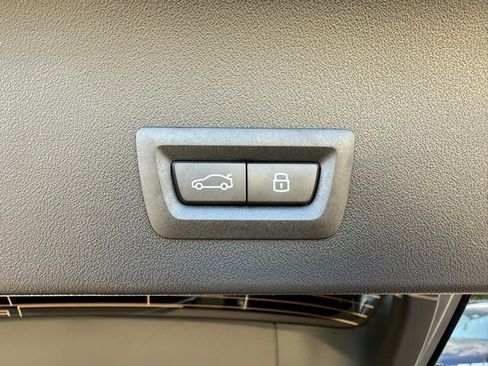 New 2026 BMW X3 xDrive30 w/ Premium Package image 17