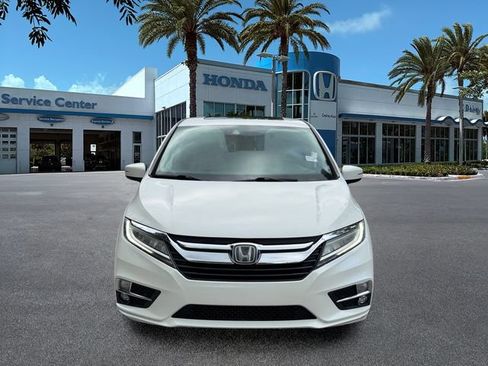 Used 2019 Honda Odyssey Elite image 3