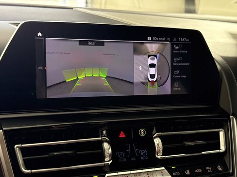Used 2021 BMW 840i Coupe w/ Driving Assistance Package RWD image 17