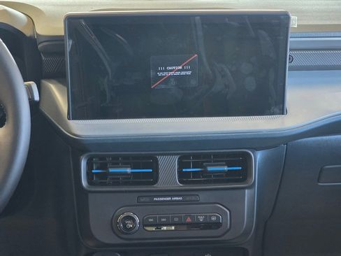 New 2025 Ford Maverick Lobo image 12