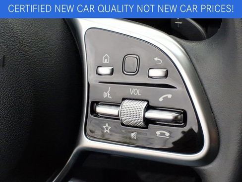 Certified 2022 Mercedes-Benz GLC 300 image 10