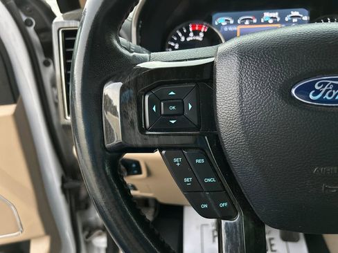 Used 2021 Ford F250 Lariat w/ Lariat Value Package image 20