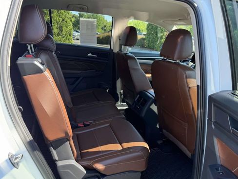 Used 2021 Volkswagen Atlas SE AWD/4WD image 13