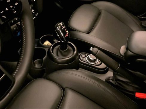 Used 2024 MINI Cooper S FWD image 22