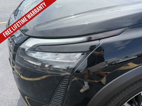 New 2026 Nissan Pathfinder Platinum AWD/4WD image 18