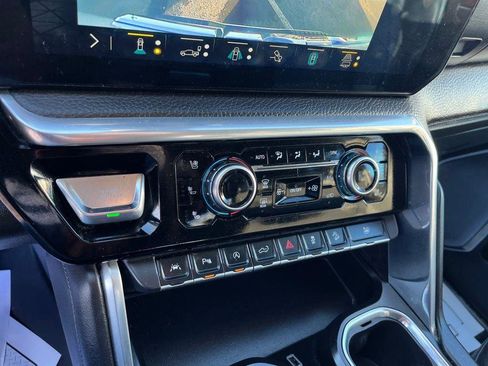 Used 2023 GMC Sierra 1500 Denali w/ Denali Reserve Package AWD/4WD image 15