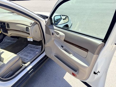 Used 2004 Chevrolet Impala w/ Preferred Equipment Group FWD image 11