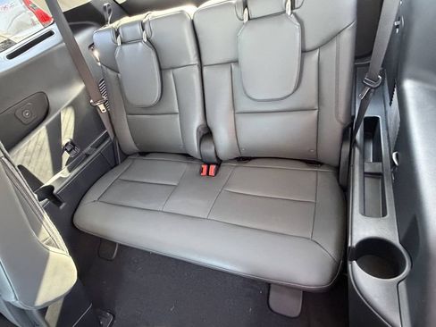 New 2026 Ford Explorer Active w/ Active Comfort Package RWD image 22