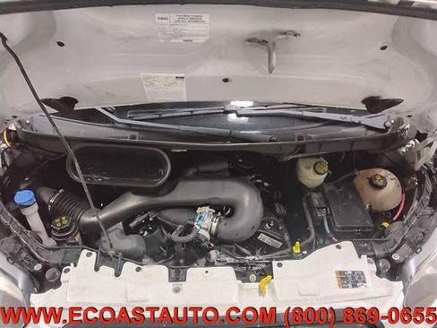 Used 2017 Ford Transit 250 148 Medium Roof RWD image 9