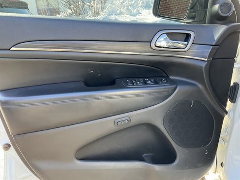 Used 2019 Jeep Grand Cherokee Limited X AWD/4WD image 29