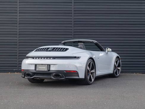 Certified 2025 Porsche 911 Carrera image 8