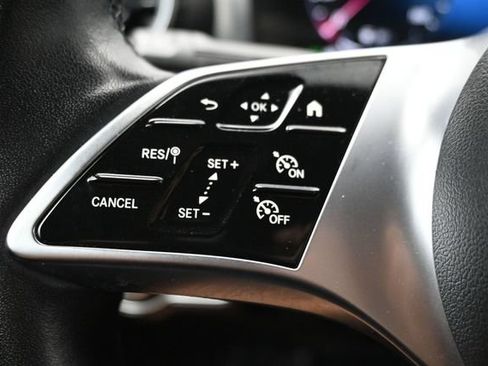 Used 2025 Mercedes-Benz CLA 250 4MATIC image 23