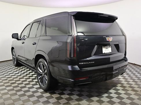 Certified 2025 Cadillac Escalade Sport w/ Touring Package image 4