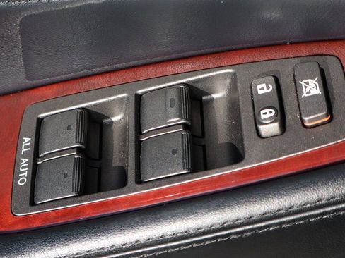 Used 2008 Lexus LS 460 RWD image 17
