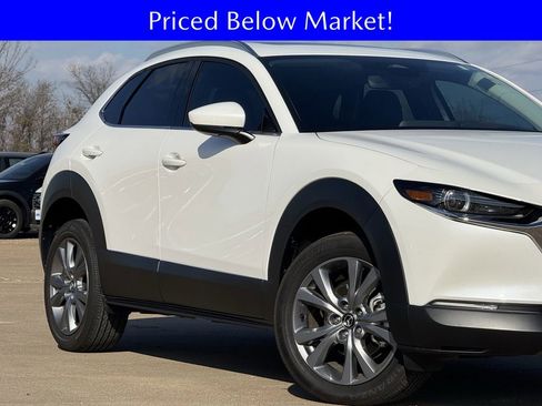 Used 2025 MAZDA CX-30 AWD 2.5 S w/ Premium Package image 3