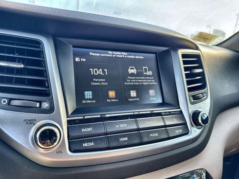 Used 2018 Hyundai Tucson SEL image 24