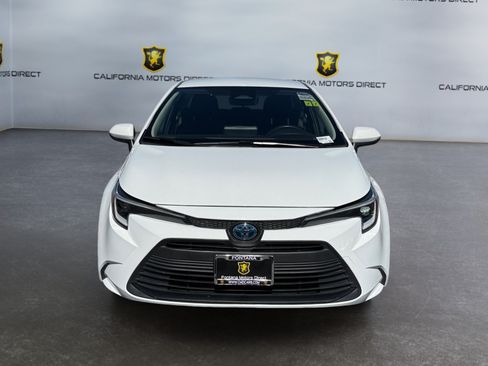 Used 2023 Toyota Corolla LE w/ Carpet Mat Package (TMS) FWD image 8