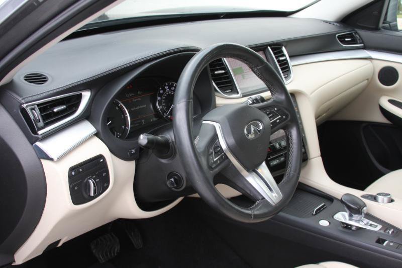 Used 2019 INFINITI QX50 Essential w/ Premium Heat Package AWD/4WD image 29