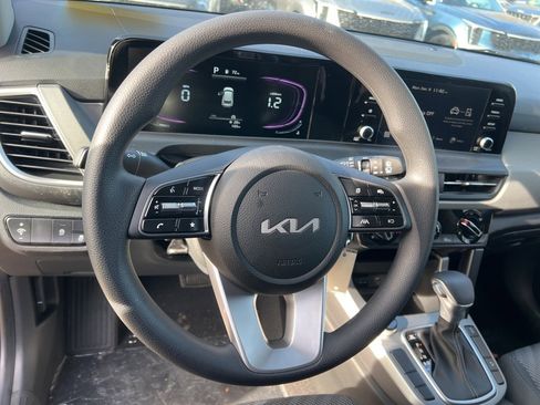 New 2026 Kia Seltos LX image 10
