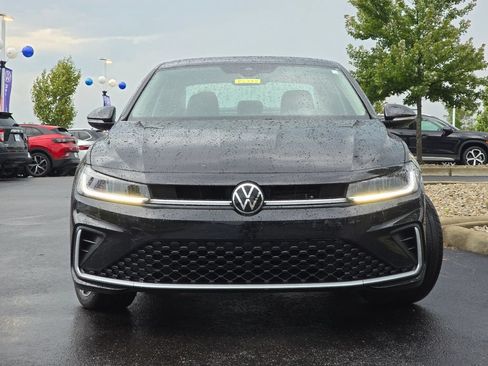 Certified 2026 Volkswagen Jetta Sport FWD image 19