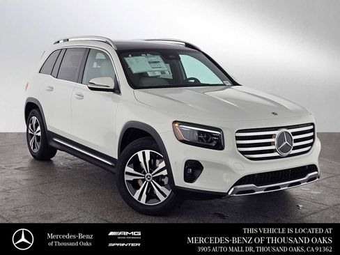 New 2026 Mercedes-Benz GLB 250 image 1