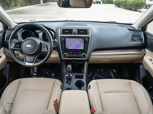 Used 2019 Subaru Outback 2.5i Limited AWD/4WD image 14