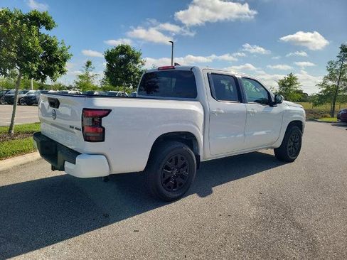 Certified 2023 Nissan Frontier SV AWD/4WD image 5