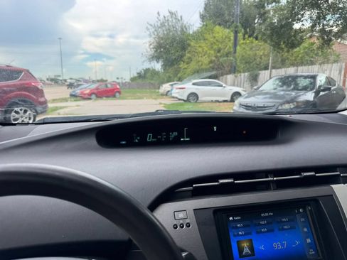 Used 2013 Toyota Prius Two FWD image 34