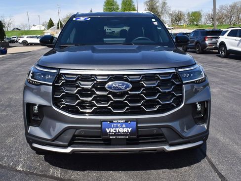 New 2026 Ford Explorer Platinum AWD/4WD image 24