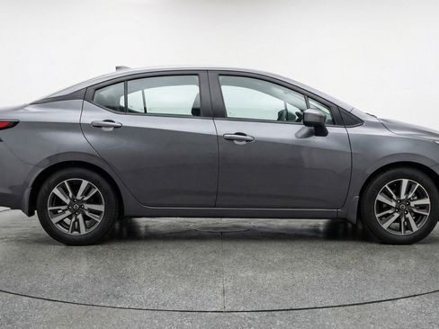 Used 2025 Nissan Versa SV FWD image 11