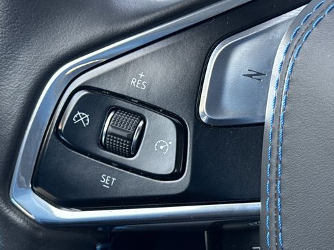 Used 2021 Chevrolet Corvette Stingray Premium Conv w/ Z51 Performance Package image 19