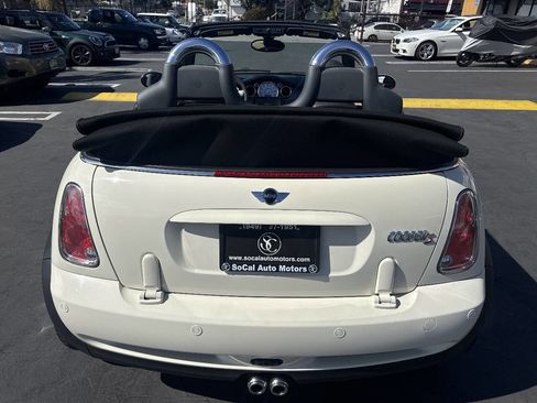 Used 2006 MINI Cooper S FWD image 4