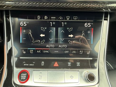 Used 2022 Audi SQ7 Prestige w/ Prestige Package image 36