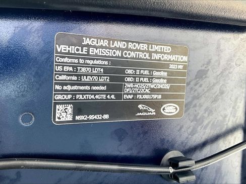 Certified 2023 Land Rover Range Rover Long Wheelbase Autobiography AWD/4WD image 30