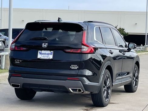 Used 2024 Honda CR-V Sport Touring image 4