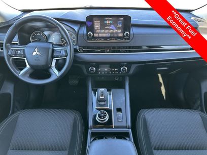 Used 2024 Mitsubishi Outlander ES