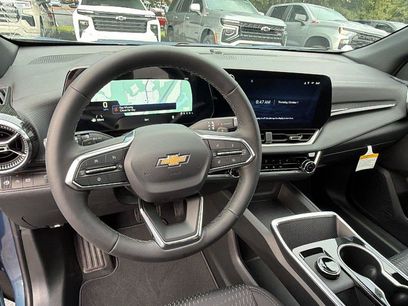 New 2027 Chevrolet Equinox LT